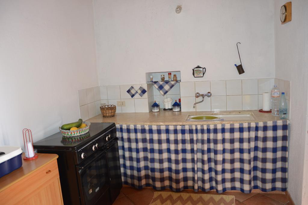 クストナーチ Casa Vacanze Scuratiヴィラ 部屋 写真