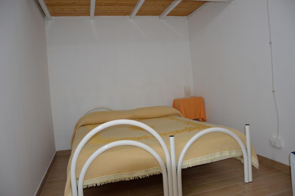 クストナーチ Casa Vacanze Scuratiヴィラ 部屋 写真