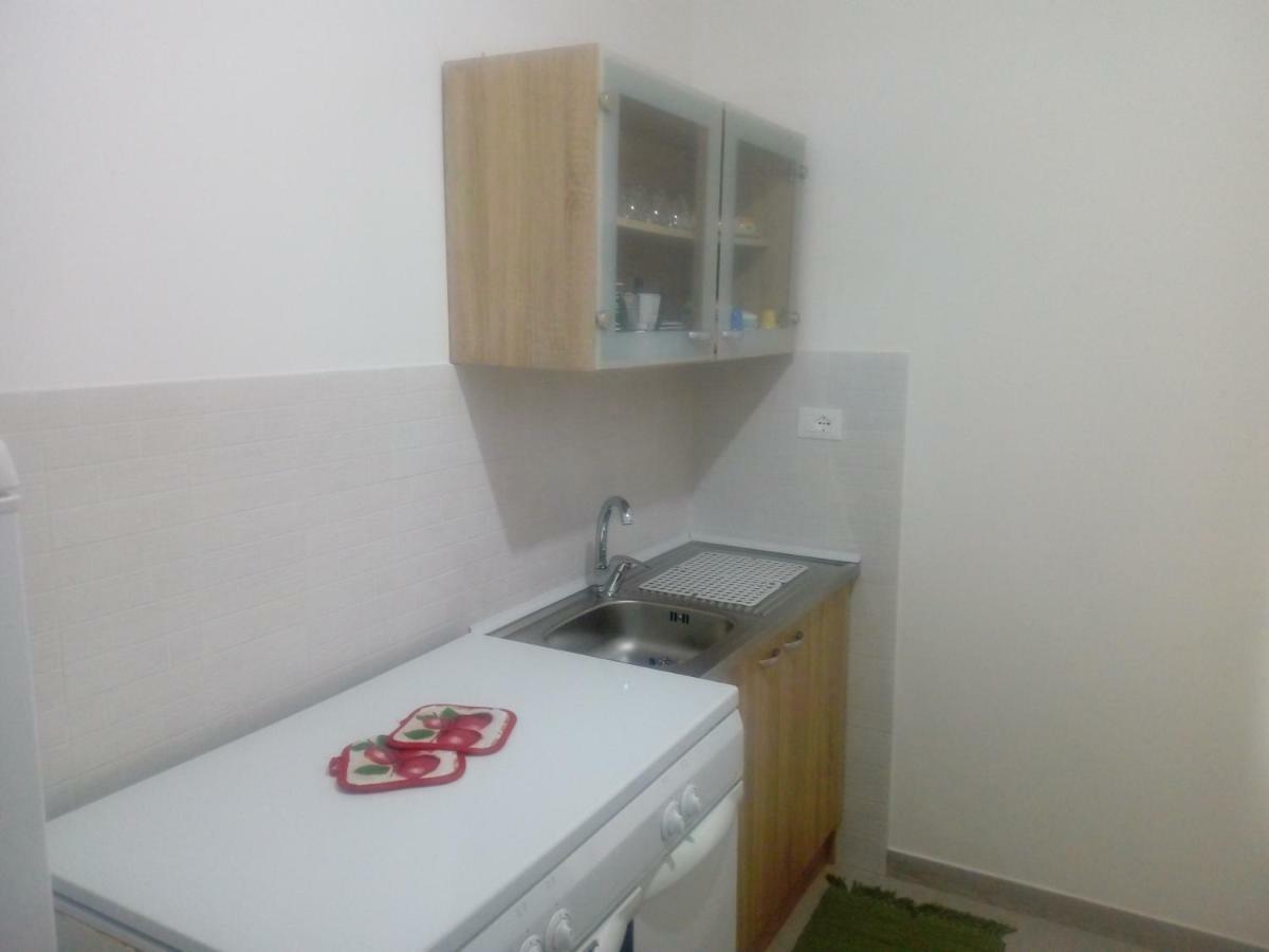 クストナーチ Casa Vacanze Scuratiヴィラ エクステリア 写真
